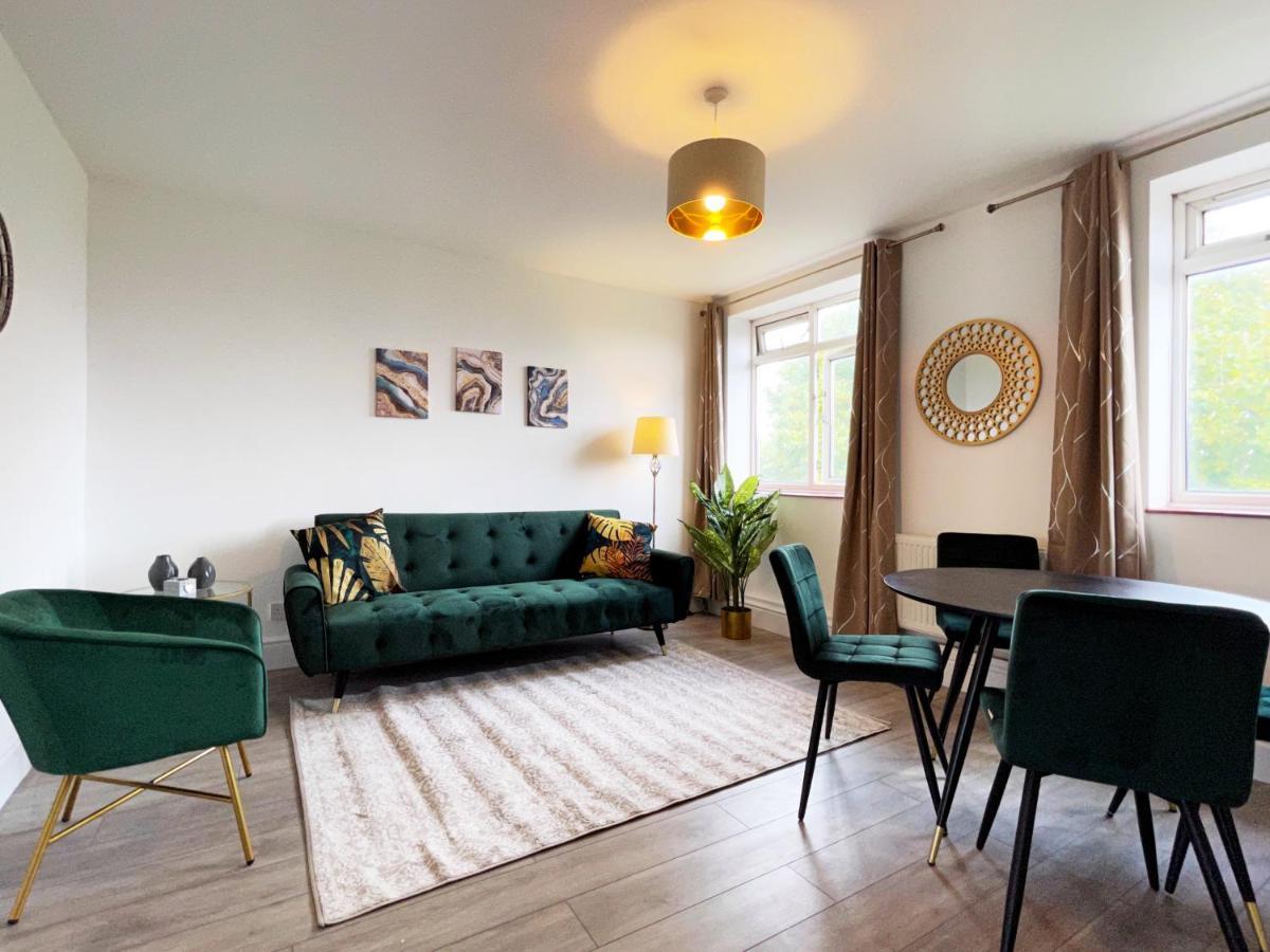 Sophie Place In Vauxhall - 3 Double Beds, 1 Sofa Bed, Spacious London Kültér fotó